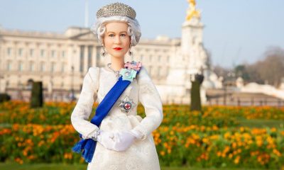 La muñeca barbie de la Reina Isabel II fue fabricada por la juguetería Mattel. Foto: BBC Mundo.