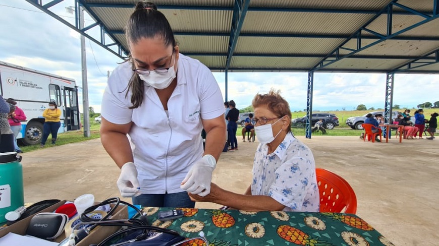 Las Unidades de Salud de la Familia llevan adelante estrategias de trabajo para llegar a los ciudadanos que se encuentran en zonas alejadas y de difícil acceso. Foto: Gentileza.