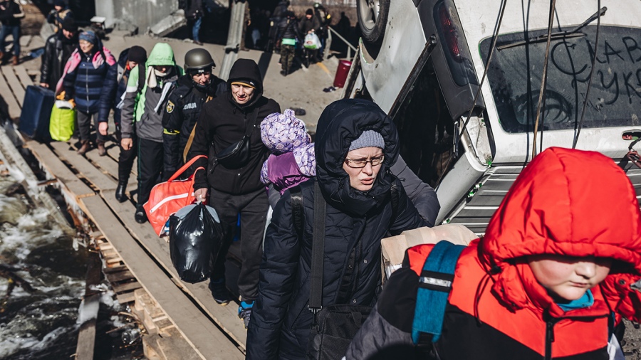 Los últimos operativos tuvieron lugar el sábado pasado, cuando cerca de 1.500 personas usaron estos corredores, que por falta de acuerdo con la parte rusa no se podrán utilizar. Foto: Xinua.