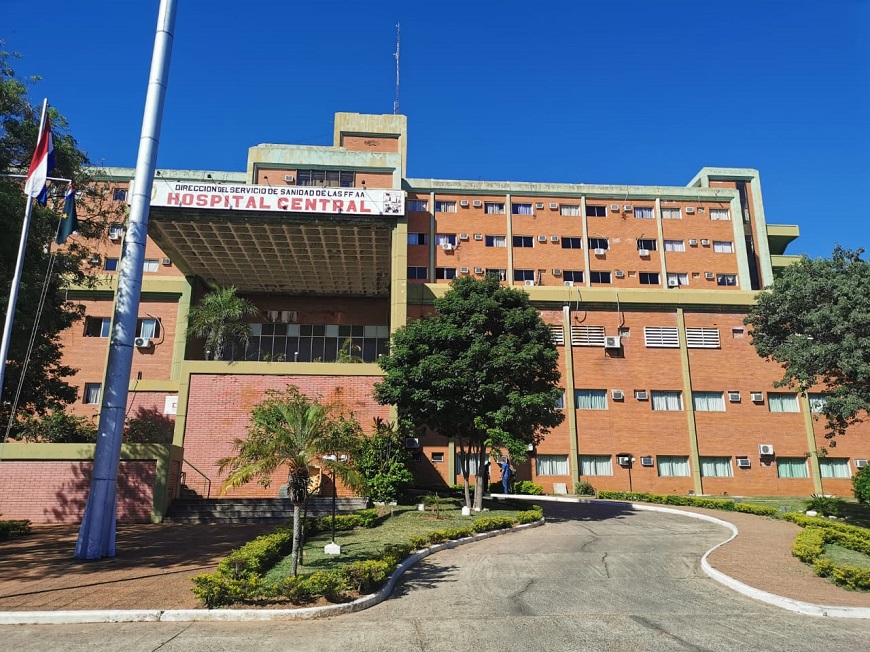 Fachada del Hospital Militar. Foto: Gentileza.