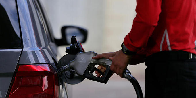 El precio del combustible está en alza. (Foto lafm.com.co).