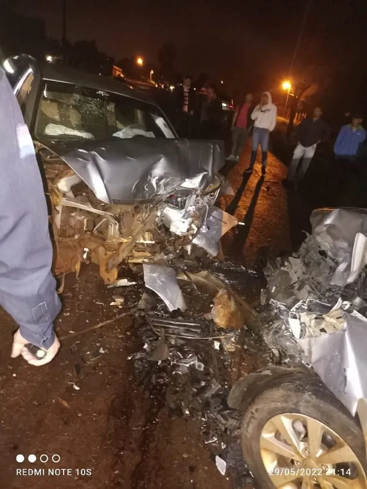 El violento choque ocurrió en Itapúa. Foto: Gentileza.