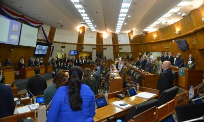 Un minuto de silencio en la Cámara de Diputados en recordación a José Carlos Acevedo. Foto: Diputados