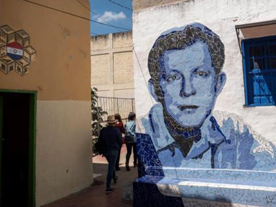 Mural José A. Flores, en el recorrido "Colores de la Chacarita". Cortesía