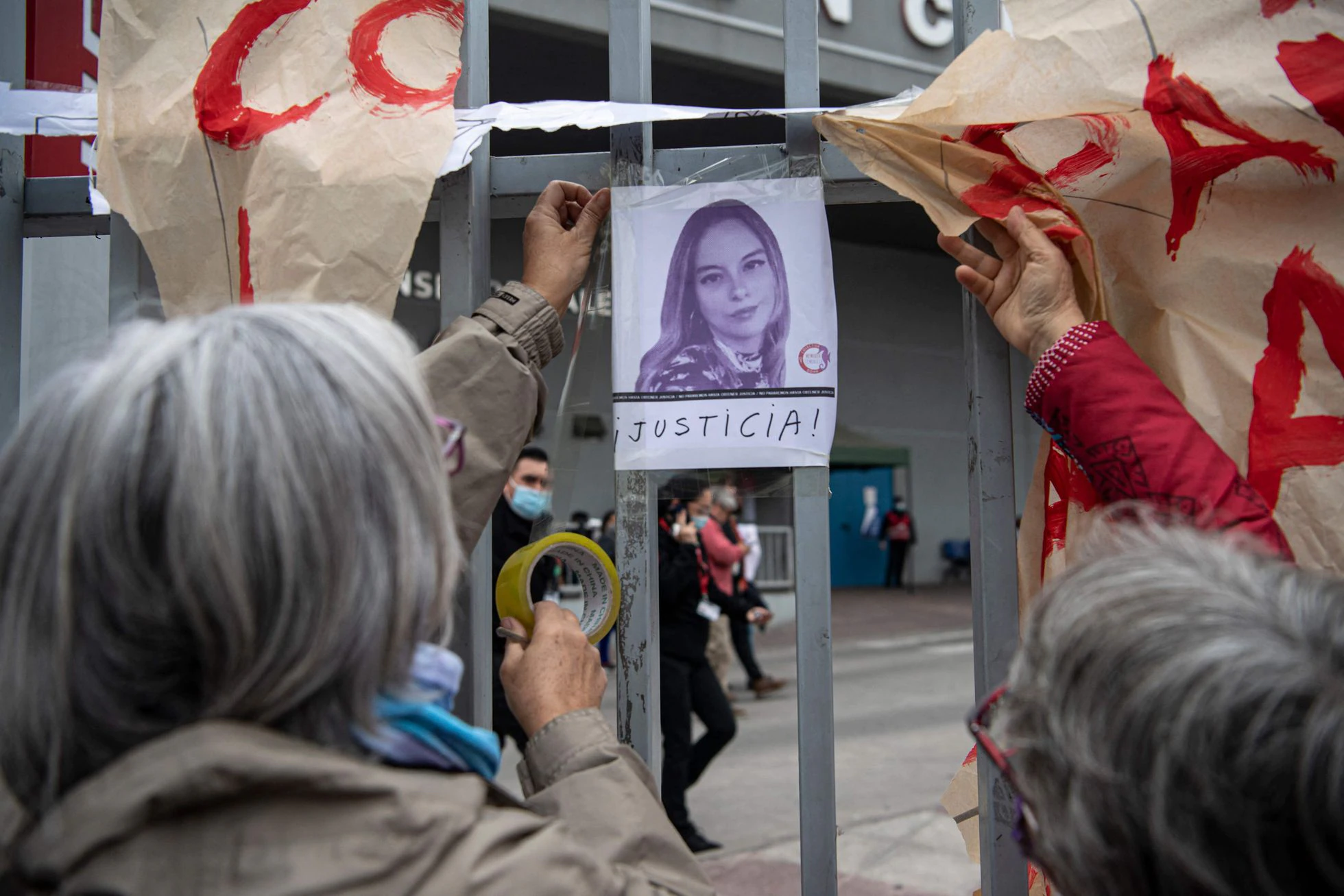 Francisca Sandoval, de 29 años, murió este jueves producto del disparo en el rostro que recibió el pasado 1 de mayo, mientras reporteaba una marcha por el Día del Trabajador. Foto: El País