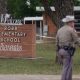 La madre del autor de la masacre en escuela de Texas dijo desconocer que él compraba armas- Foto: DW