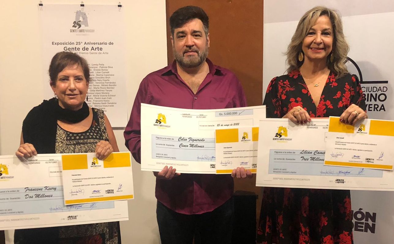 Francene Keery, Celso Figueredo y Lilian Camelli, ganadores de los premios Gente de Arte 2022. Cortesía