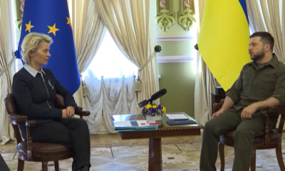 Ursula von der Leyen, presidenta de la Comisión Europea, prometió su ayuda cuando visitó Kiev en abril. Foto: Captura de pantalla
