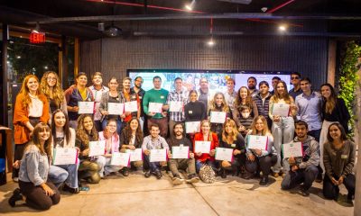 La noche contó con la participación de los egresados del programa, al igual que con Stephanie Dragotto, CEO de KOGA, y Octavio González, consultor de empresas y coach ontológico. Foto: Koga