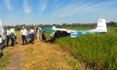 La avioneta Cessna C180 realizó un aterrizaje de emergencia. Foto: Captura de video