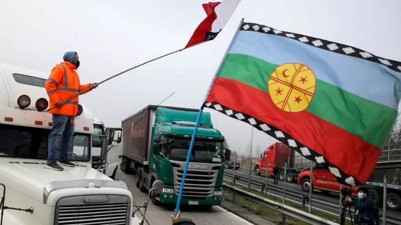 Bloqueos en Araucanía, Chile. Foto: BBC Mundo.