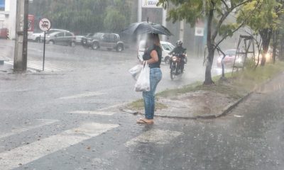 Las lluvias persistirían en la jornada de hoy en toda la Región Oriental. Foto: IP