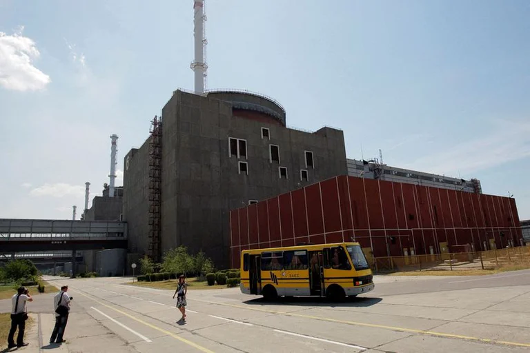 Vista general de la central nuclear de Zaporiyia en Ucrania. Foto: Infobae