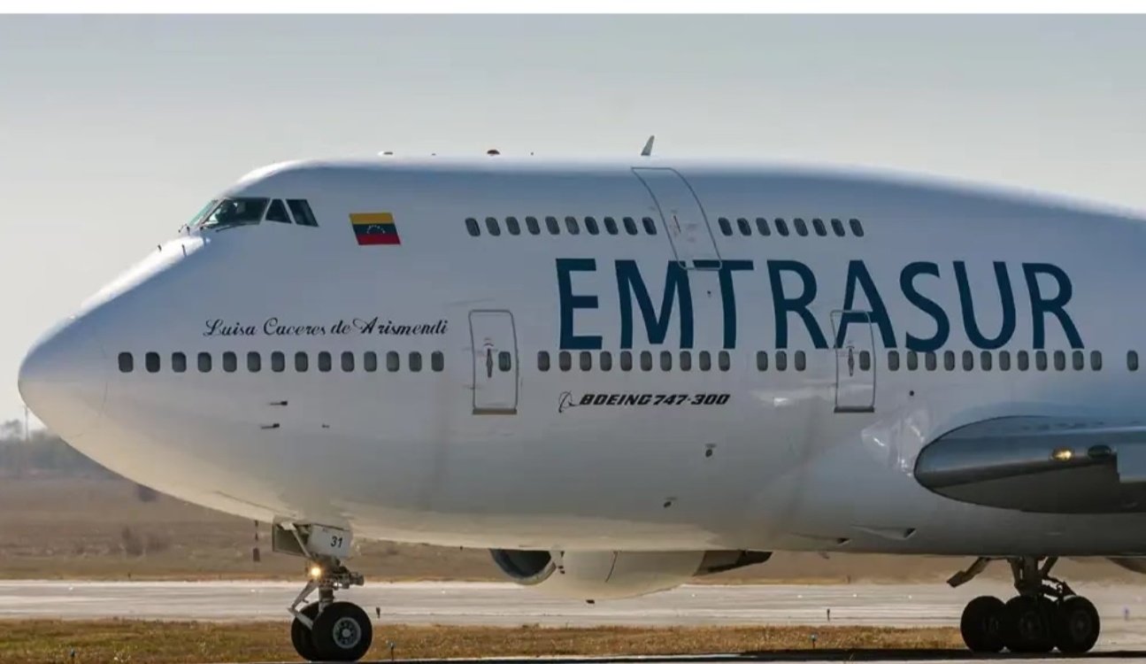El avión se encuentra retenido en Argentina. Foto: @MinPublicopy.