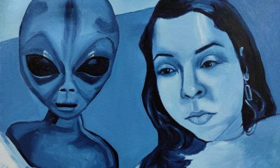 Camila Cadogan, “Con un extraterrestre”, 2022. Óleo sobre lienzo. Cortesía