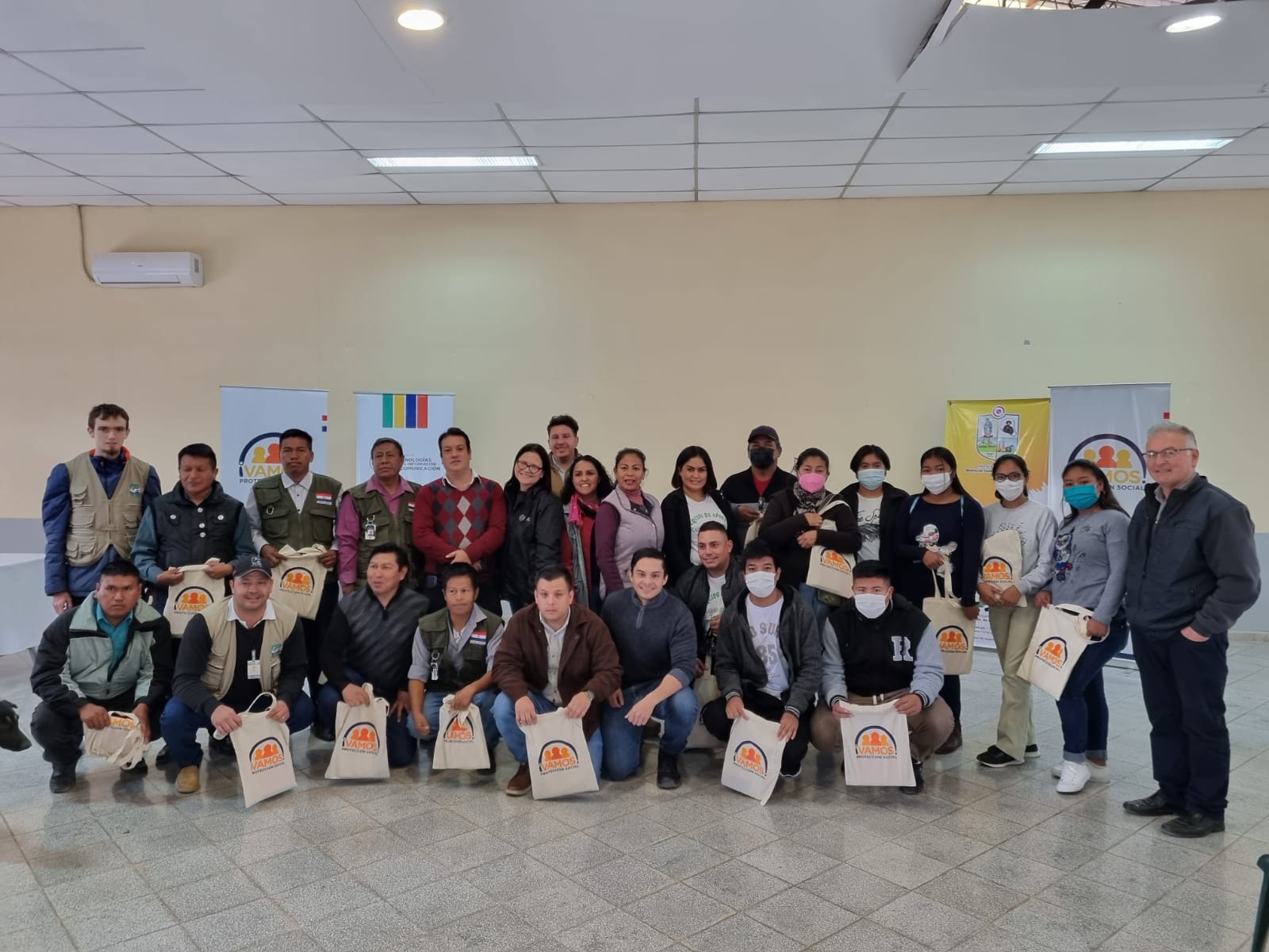 Más de 30 comunicadores de diversos medios del Chaco paraguayo se reunieron este miércoles. Foto: IP