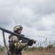 El presidente de Francia se comprometió con Ucrania a dotarlos de más armas pesadas. Foto: DW