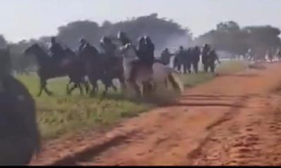 Durante el desalojo se produjeron enfrentamientos. Foto; Captura de video.