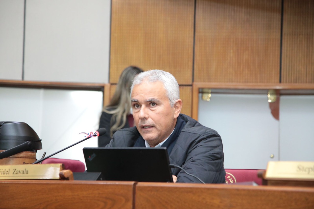 Senador Fidel Zavala. Foto: Senado