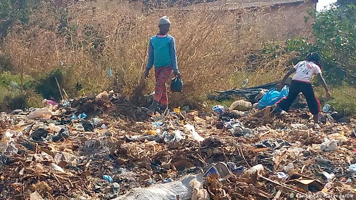 La pobreza es a menudo la causa del trabajo infantil en África. Foto: DW