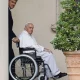 Papa Francisco se encuentra aquejado por un dolor de rodilla. Foto: La voz de Galicia.