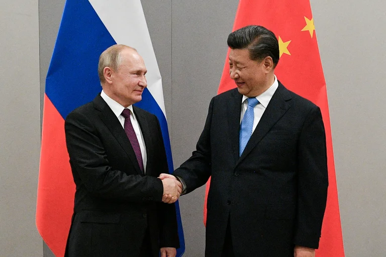 Vladimir Putin y Xi Jinping. Foto: Infobae