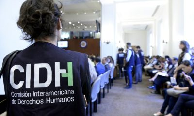 Según fuentes de la CIDH, más de 36.000 personas habrían sido detenidas bajo el régimen de excepción en El Salvador. Foto: Elperiodista.cl