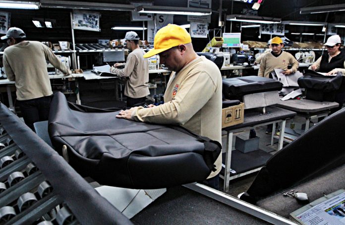 Sector industrial logró exportar por valor de 2.265 millones de dólares. Foto: IP