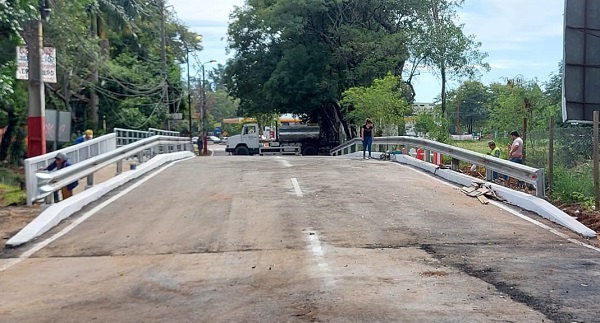 Puente de entrada a San Lorenzo. Foto: San Lorenzo Py