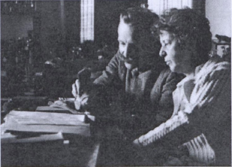 Carlos Fiebrig y Anna Gertz, creadores del Jardín Botánico y Zoológico de Asunción, ca. 1915. Fuente: F. Obermeier