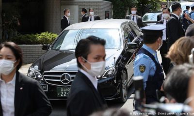 El vehículo con los restos de Abe. Foto: Agencias