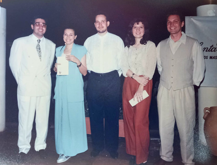Celso Figueredo, Cristina Paoli, Jorge Ocampos, Alejandra García y Osvaldo Camperchioli. Años 90. Cortesía
