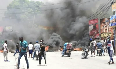 Enfrentamientos entre pandillas han paralizado y teñido de sangre un sector de Puerto Príncipe, capital de Haiti. Foto: Infobae