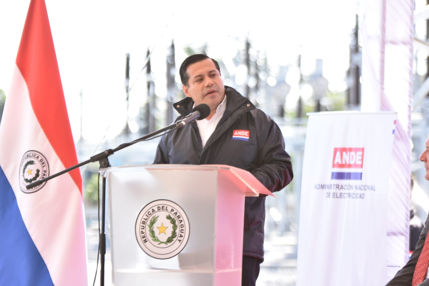 Ingeniero Félix Sosa, presidente de la ANDE. Foto:@felixeladiososa