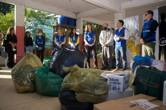 Organizaciones impulsoras de la colecta “Armario Sostenible”. Foto: SNJ.