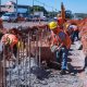 Obreros trabajando en las obras en Tres Bocas. Foto: MOPC.