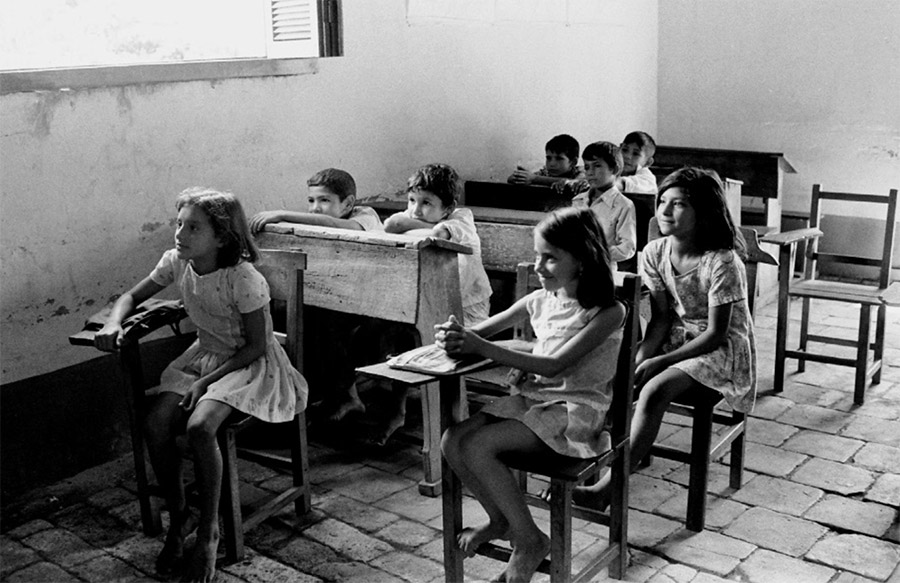 José María Blanch. Escuela en Valenzuela, 1975. Cortesía