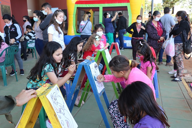 Esperan donaciones para el Día del Niño. Gentileza