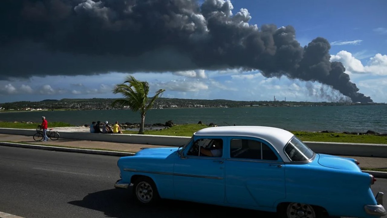 El déficit de generación de energía ha provocado apagones de hasta 12 horas diarias en algunas regiones del país. AFP