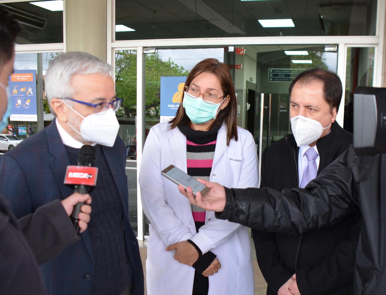 Jorge Querey, hablando sobre el estado de salud actual de Fernando Lugo. Foto: Senado