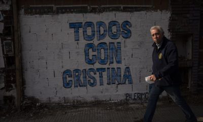 Mensaje de apoyo a la vicepresidenta argentina, Cristina Fernández. Foto: El País