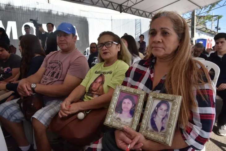 Familiares de víctimas de Ycuá Bolaños recuerdan 18 años del siniestro. Foto: Municipalidad de Asunción-Archivo