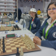 Renata Mayeregger y Helen Montiel (con anteojos) integrantes del equipo paraguayo. GENTILEZA.