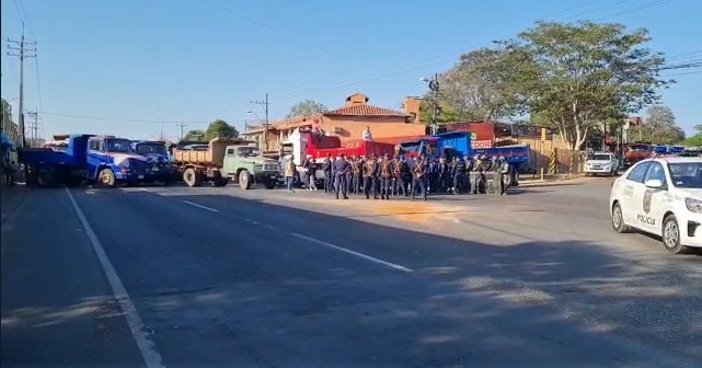 Las protestas se realizan en varios puntos del país. Foto: Patrulla Caminera