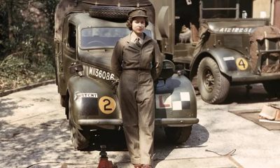 A su pedido, en 1945, Isabel se unió al Servicio Territorial Auxiliar de Mujeres de ejército británico. Foto: Infobae.