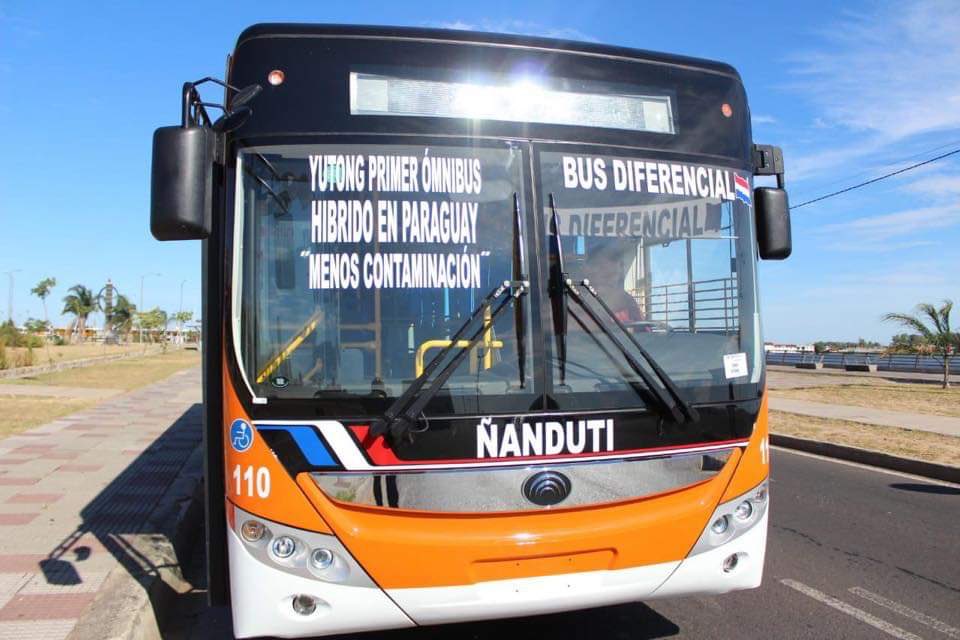 Bus híbrido de la empresa Ñanduti. Foto: MOPC.