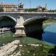 Las aguas del río Tíber, en Roma, han estado en un nivel bajo todo el verano de 2022. Foto: DW