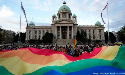 Marcha anual LGBTI en Belgrado, Serbia. Foto: DW.