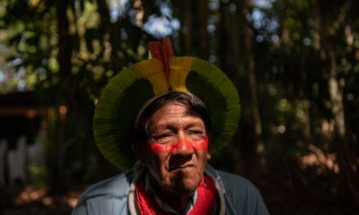 Un indígena en el Parque dos Igarapes, en Belén, Estado de Pará (Brasil). Foto: El País.