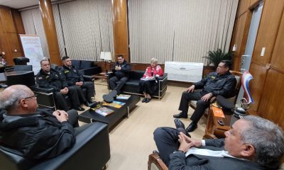 Agentes de la Patrulla Caminera se reunieron hoy con el titular del MOPC. Foto: MOPC.